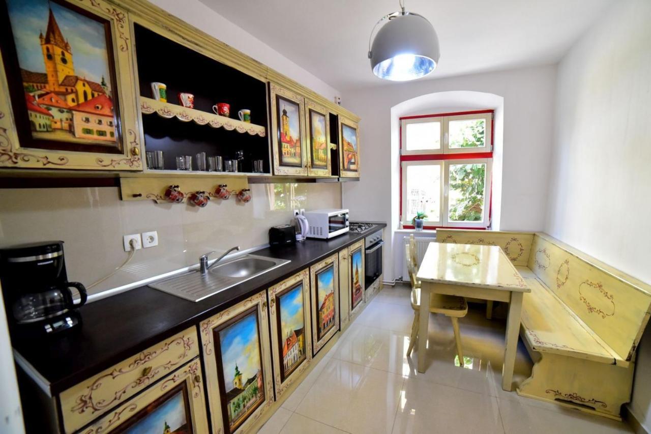 Gm 15 Apartments Sibiu Extérieur photo